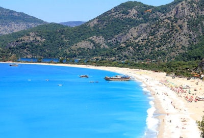 شاطئ الجمل Camel Beach